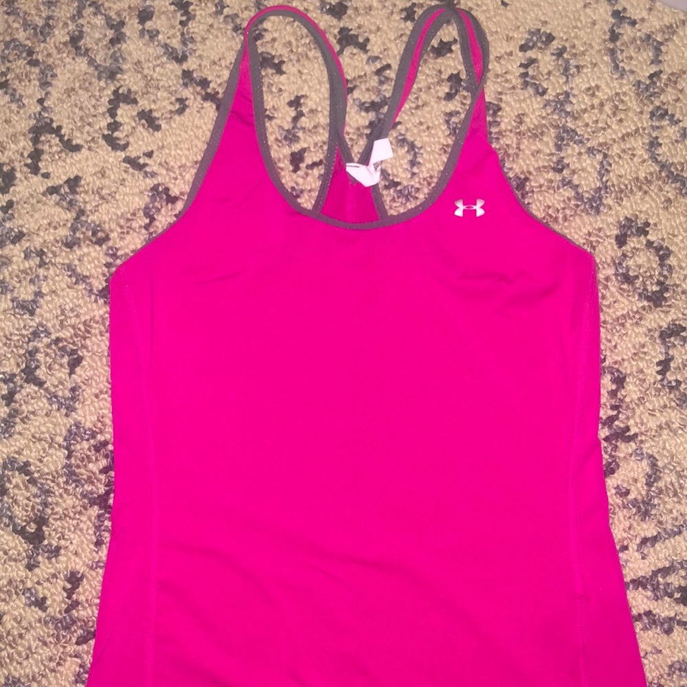 Under Armour heat gear workout shirt